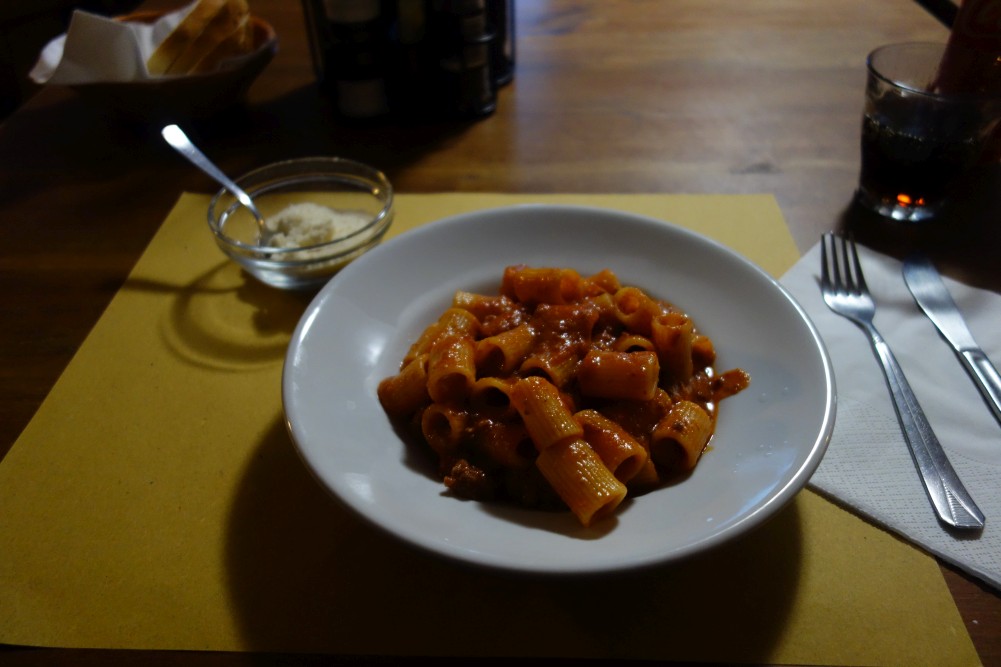 Pasta mit Rindfleisch-Ragout