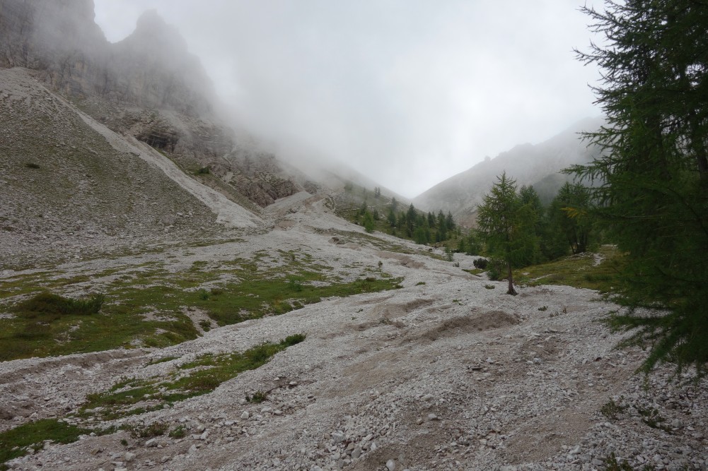 Einige hundert Meter vor dem Gebirgspass Forcella Spe